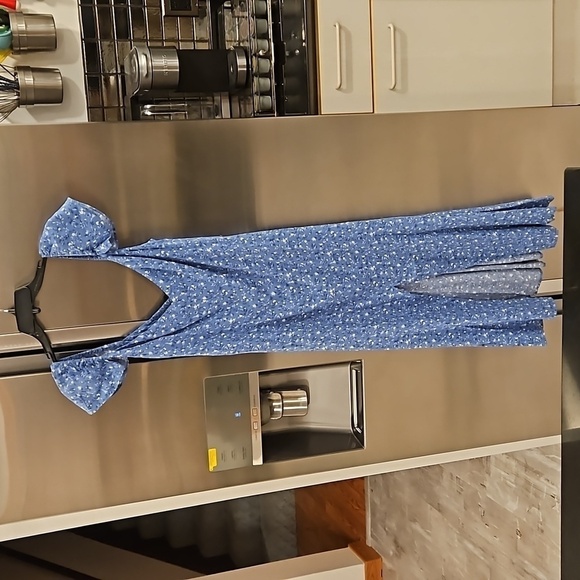 💕REFORMATION💕 Baxley Dress ~ Sweetheart Neckline Eve Blue Floral Print 10 NWT - Picture 9 of 16